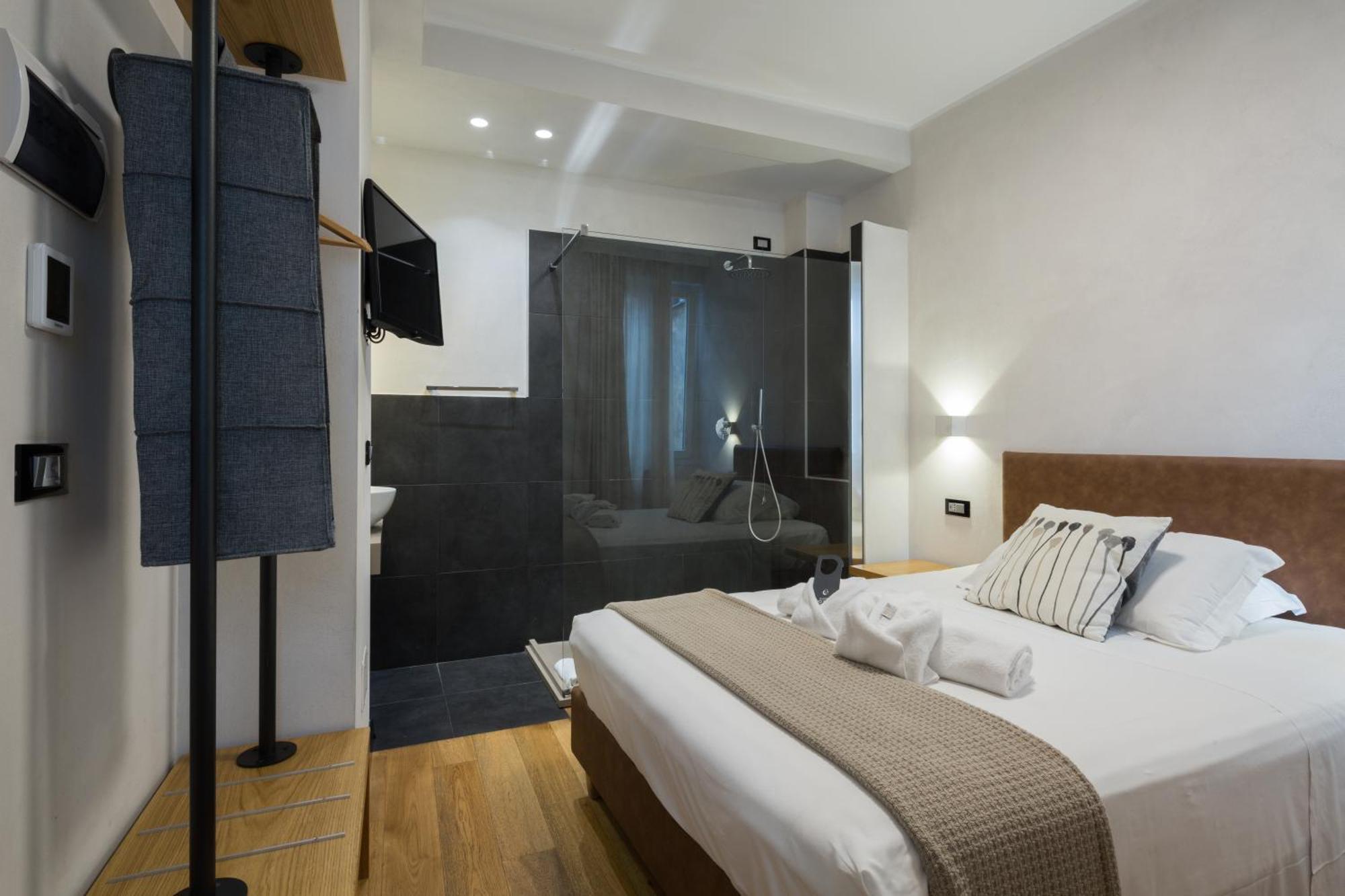 Hotel Doria Генуа Екстериор снимка